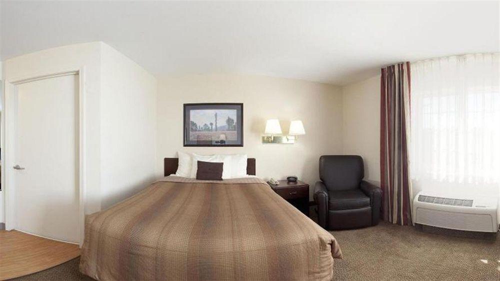 Sonesta Simply Suites St Louis Earth City Exterior foto