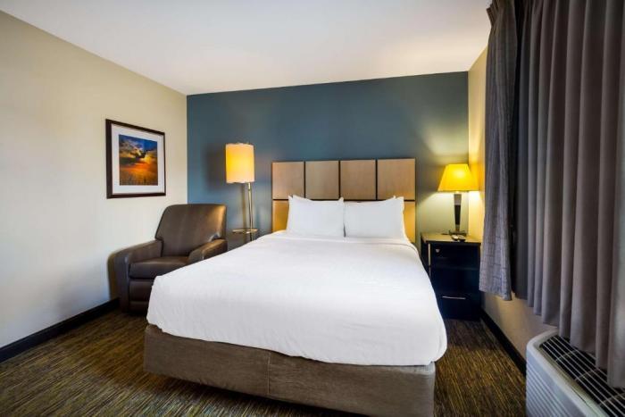 Sonesta Simply Suites St Louis Earth City Quarto foto