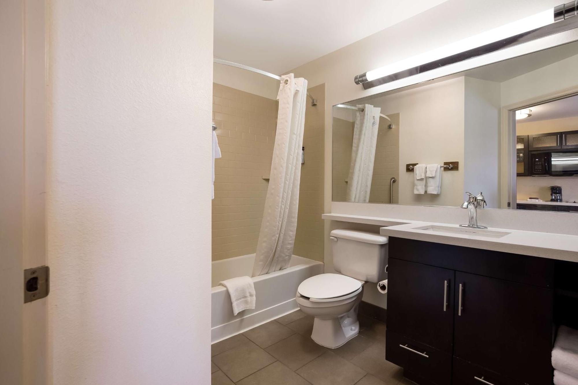 Sonesta Simply Suites St Louis Earth City Exterior foto