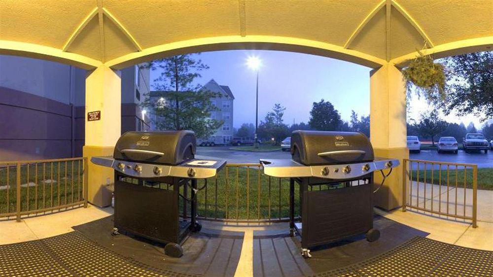 Sonesta Simply Suites St Louis Earth City Exterior foto